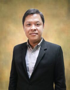 <font size='3px'>ผู้แทนสำนักงานคณะกรรมการนโยบายที่ดินแห่งชาติ <br />อนุกรรมการ</font>